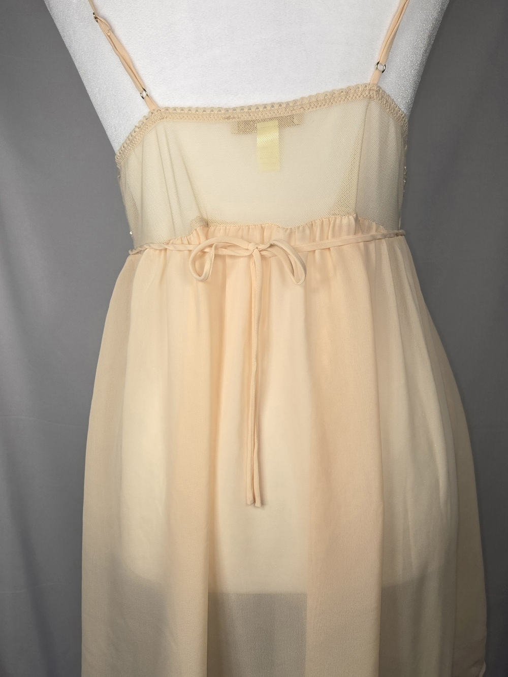 EUC Vintage Flora Nikrooz Sheer Lace Empire Chemise in Peach ~ Medium - Picture 11 of 12